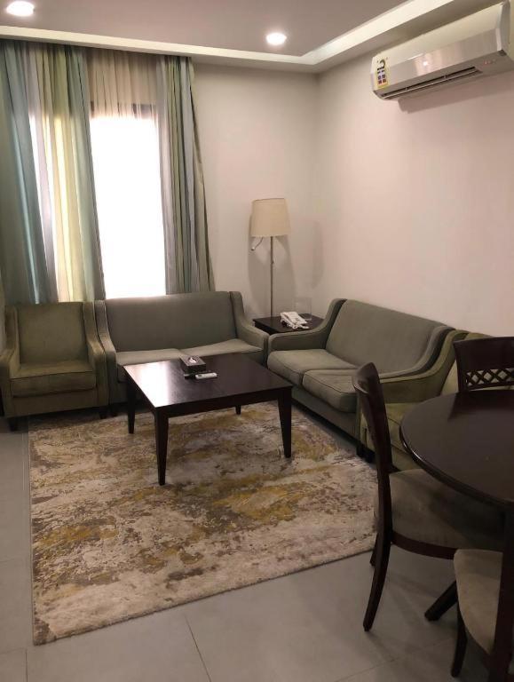 Aparthotel قصور الشرق للاجنحة الفندقية Qosor Al Sharq Dschidda Exterior foto